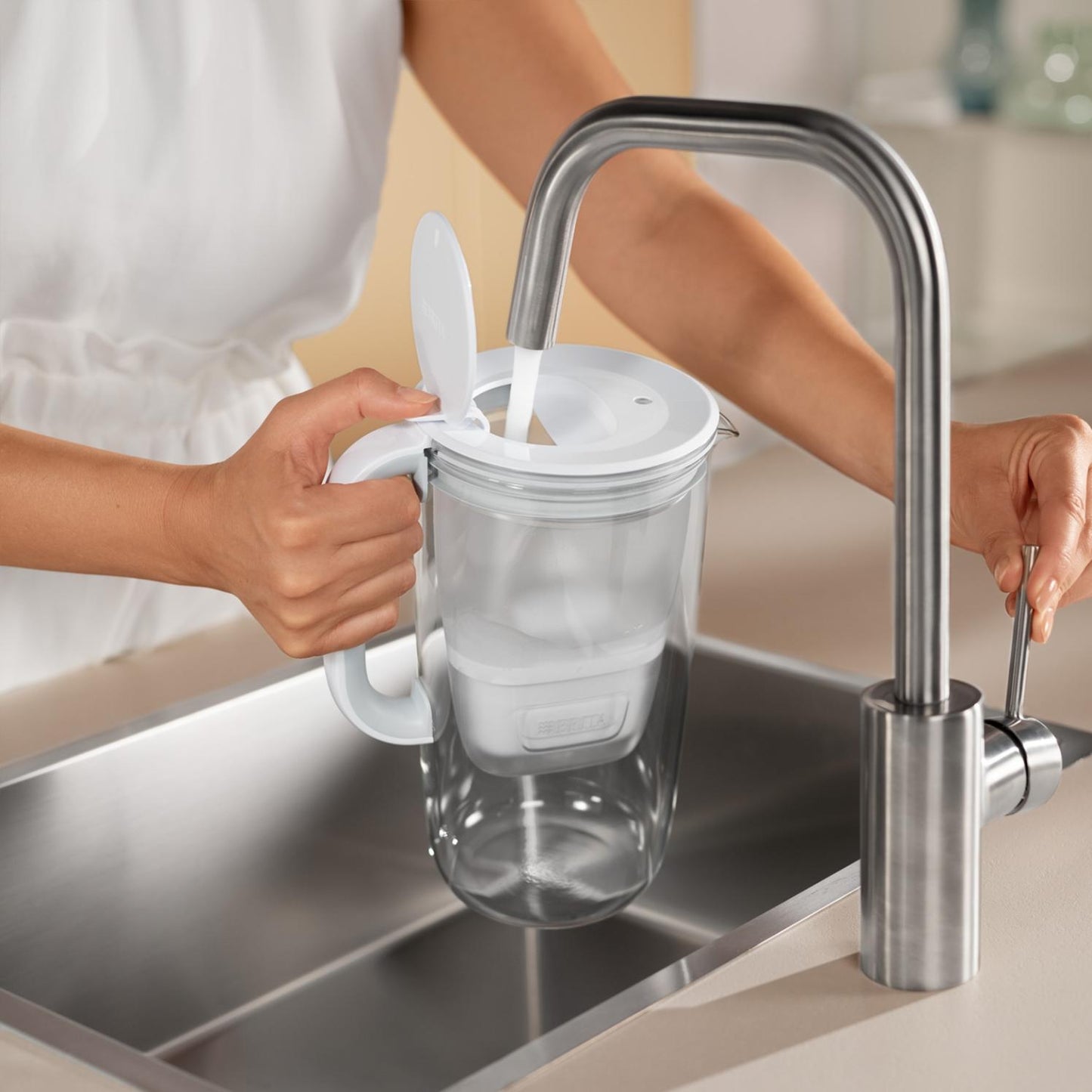 Carafe filtrante en verre BRITA